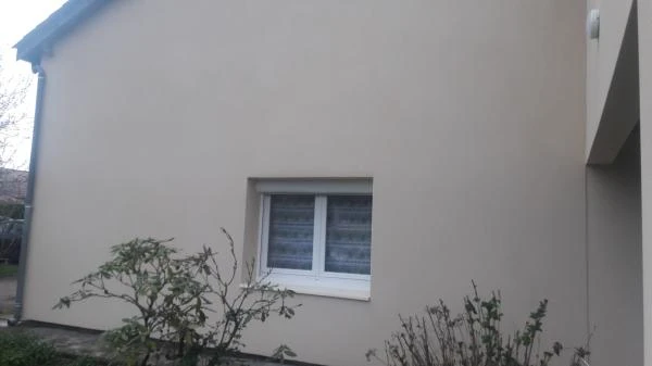 Ravalement de façade à La Roche-Chalais